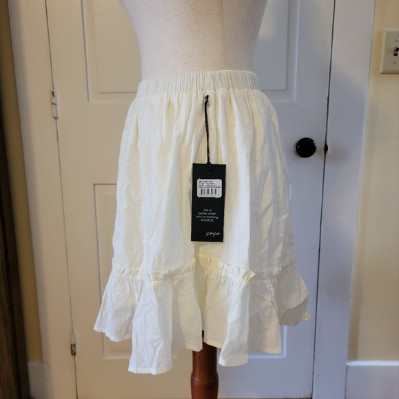 Wildfox Ruffled Short Skirt - Picture 4 of 9